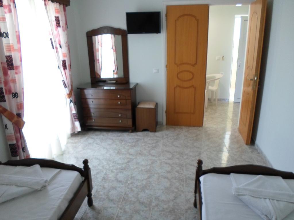 Hotel Villa Basil Tsilivi  Extérieur photo