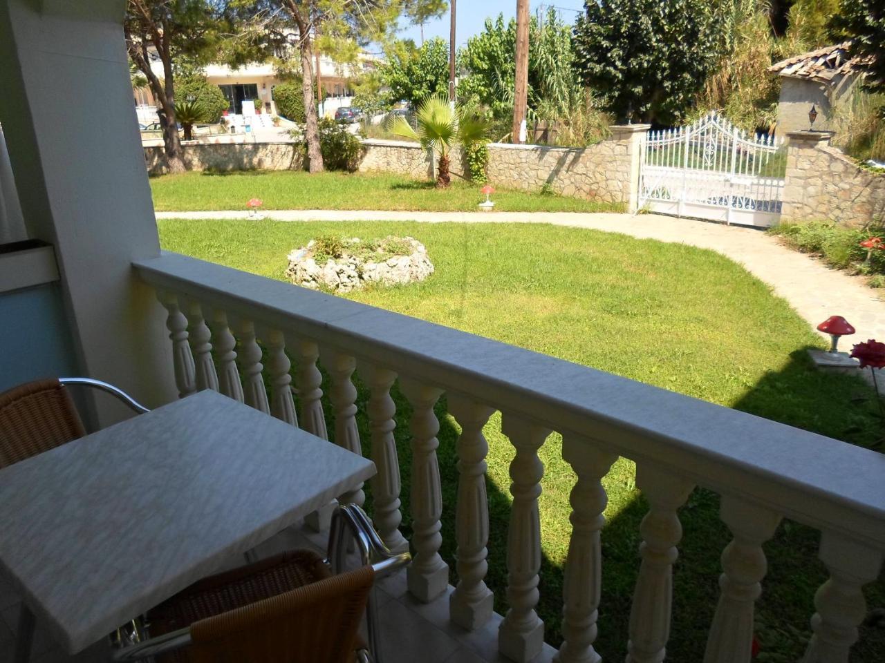 Hotel Villa Basil Tsilivi  Extérieur photo