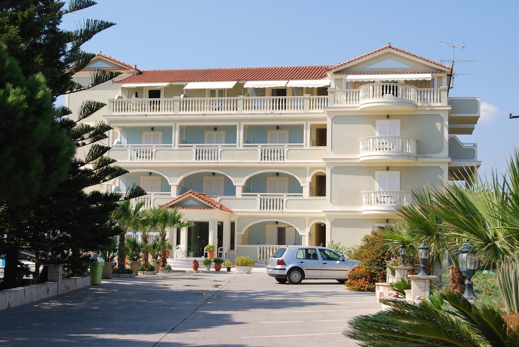 Hotel Villa Basil Tsilivi  Extérieur photo